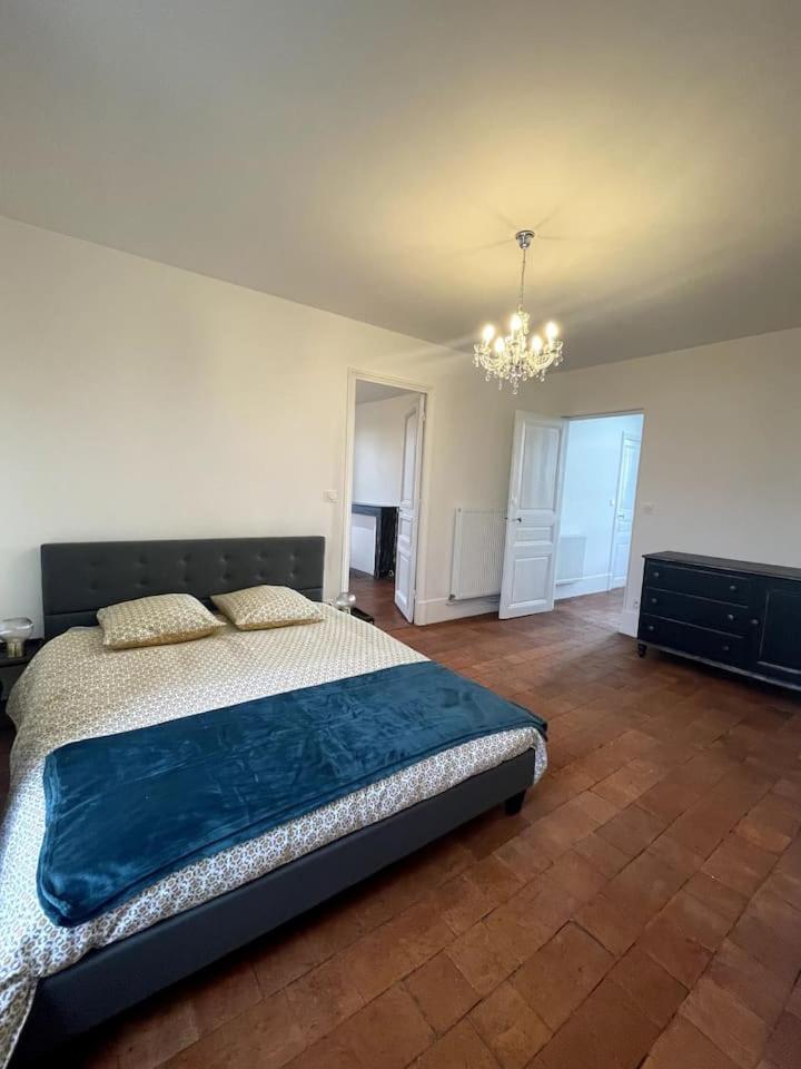 Gite Les Minimes II Avallon Esterno foto