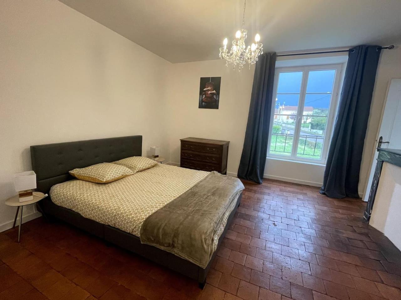 Gite Les Minimes II Avallon Esterno foto